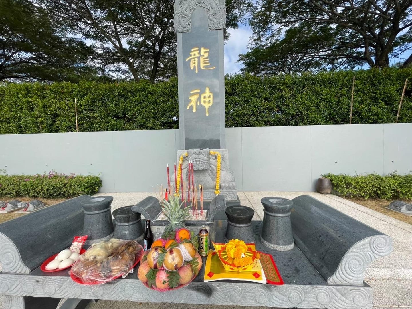 แซกีเต่ามังกรเสริมดวง 2 IMG 3124 สุสานชลบุรี ขายสุสาน ช่องเก็บอัฐิ แซกีเสริมดวง