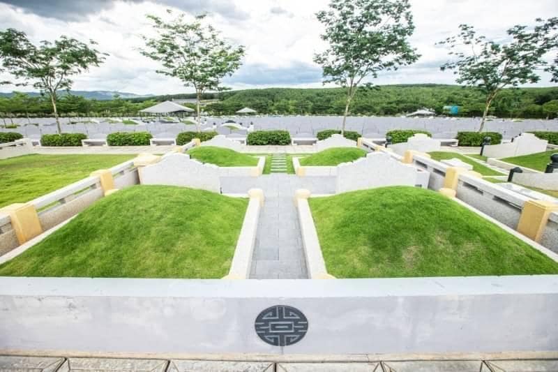 แปลงฝังครอบครัว 1-8 หลุม 5 บ้านบึง 42891 สุสานชลบุรี ขายสุสาน ช่องเก็บอัฐิ แซกีเสริมดวง